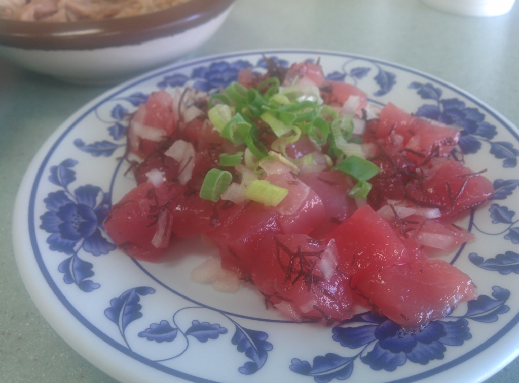 Lomi salmon -- fresh tomato and salmon salad